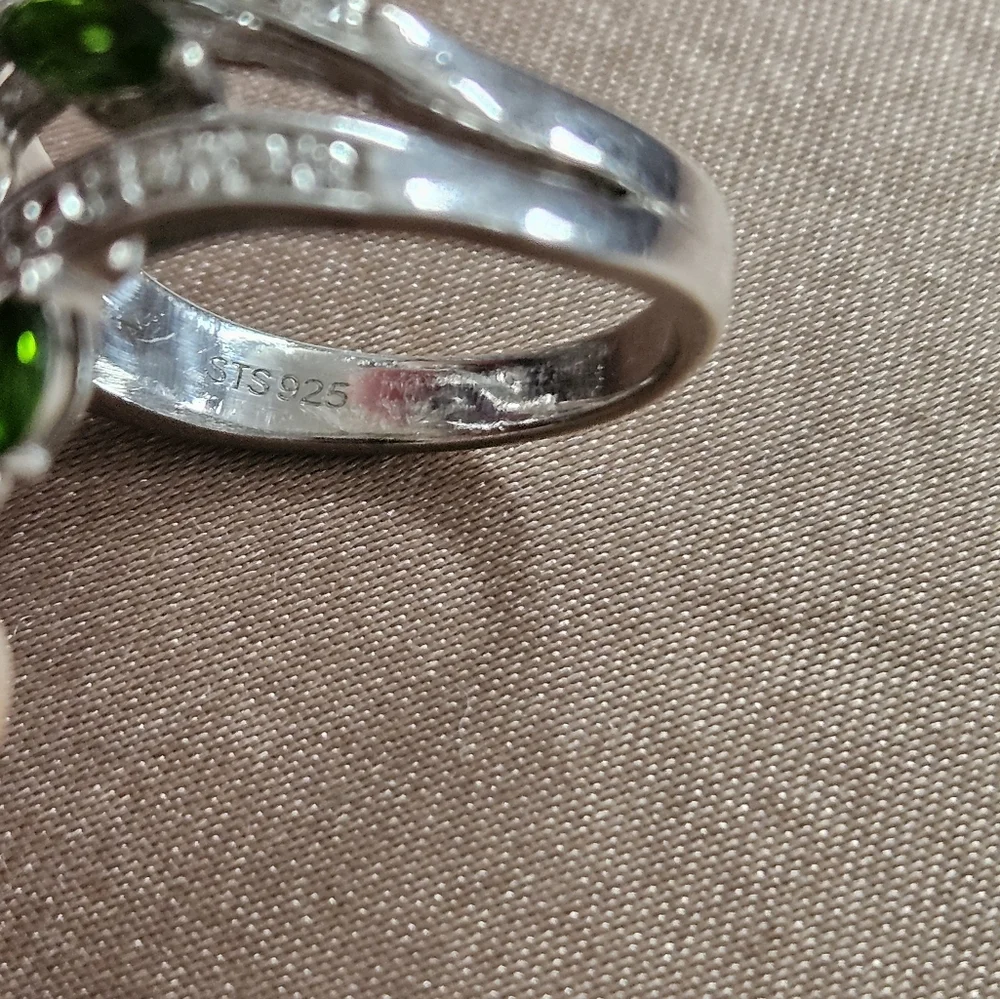 Sterling Silver Gemstone Floral Bypass Ring